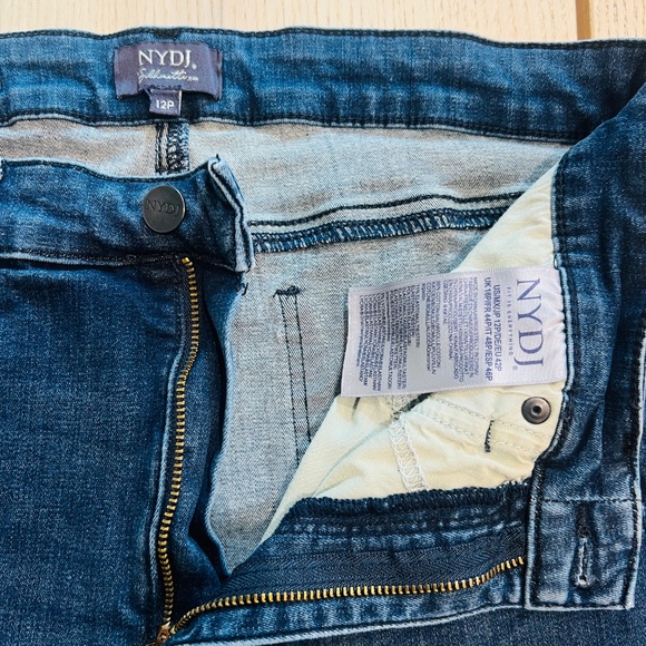 NYDJ Ami Skinny Jeans Women's Size 12P Blue Denim Lift Tuck Technology stretch - Picture 6 of 16